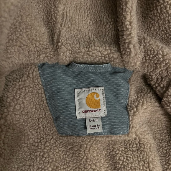 Carhartt jacket - Picture 3 of 3